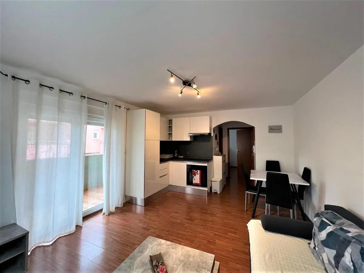 Apartment Sandal Medulin Croatia